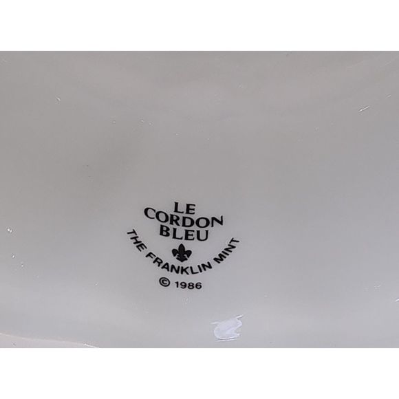 Vintage The Franklin Mint Le Cordon Bleu Collectible Porcelain Molds Set of 2 - Picture 6 of 12